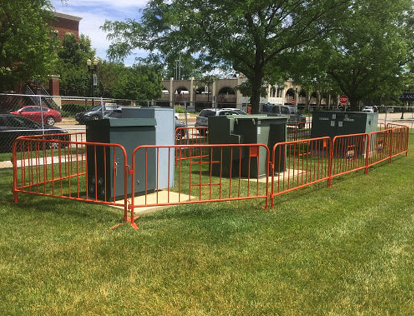 Powder Coated Crowd Control Barriers with Detachable Feets